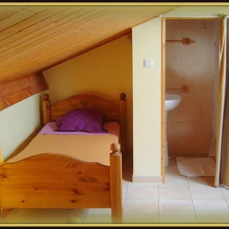 De La Chanal 07 Bed & Breakfast Villevocance